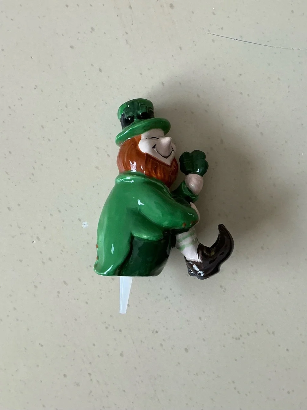 St. Patty’s Lucky Leprechaun Platter Decoration 🍀